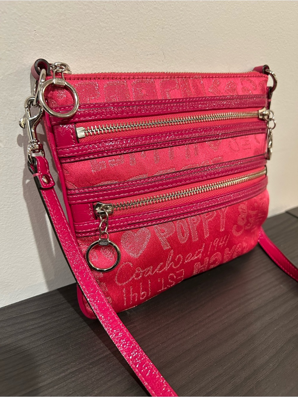 Coach Poppy Story Patch Crossbody bag EUC - Picture 9 of 11
